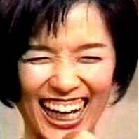 衝撃 榊原郁恵は30代で総入れ歯に 歯茎が変 原因は虫歯で銀歯だった はぴたいむ