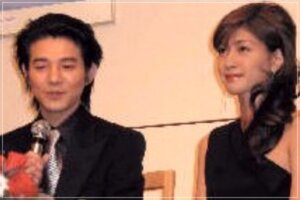 結婚を報告する内田有紀と吉岡秀隆